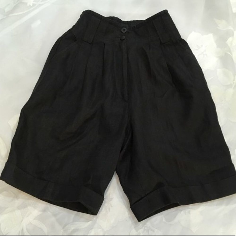 Vintage Ann Taylor Black Linen Walking Shorts